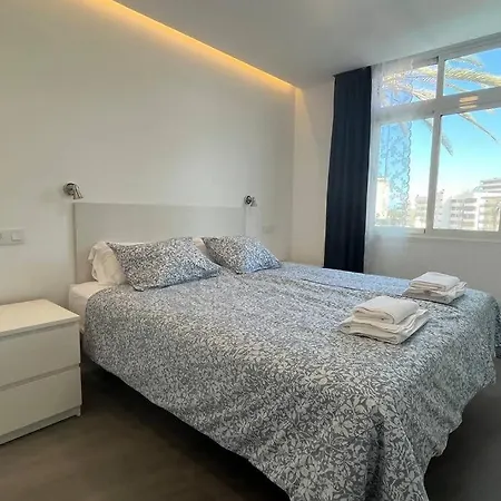 Reformado Cerca De La Playa Y El Yumbo Apartamento